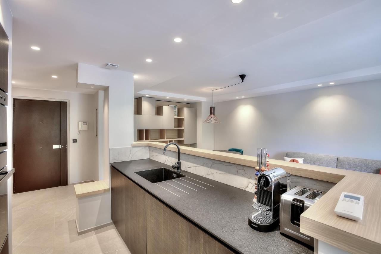 Luxury Flat With Balcony - City Center คานส์ ภายนอก รูปภาพ